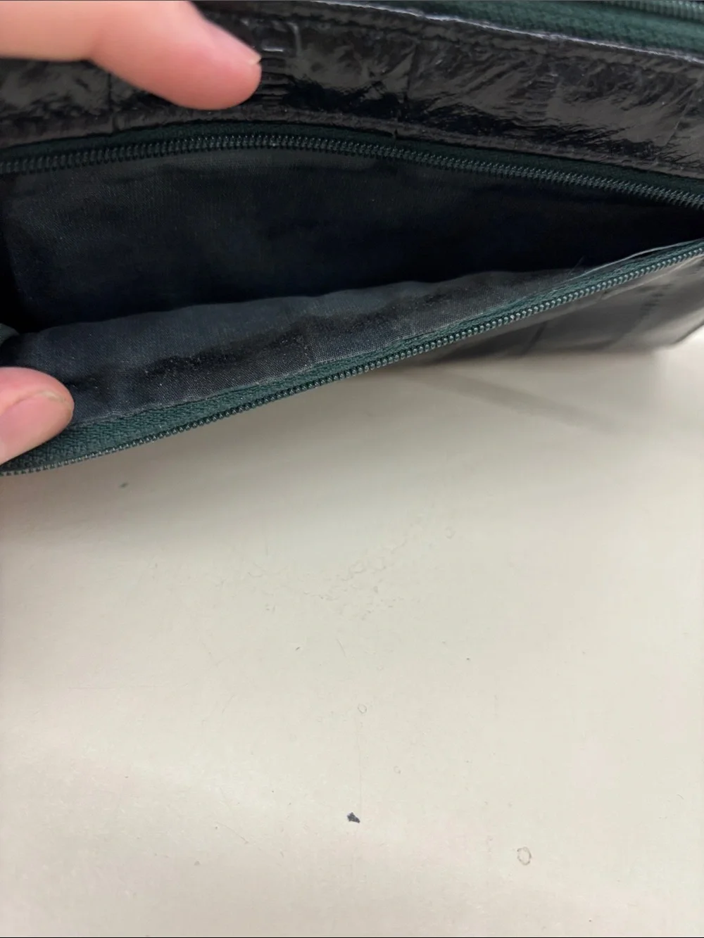 Classic Zip Wallet in Deep Green
